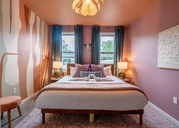 Holiday home 2 King Beds - Free Parking - Bbq - Arcade - Patio