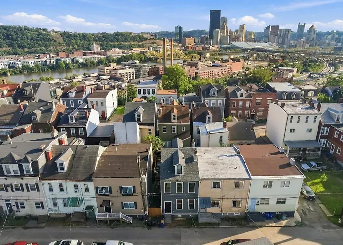 2 King Beds - Free Parking - Bbq - Arcade - Patio *